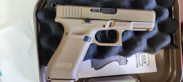 GLOCK 19X 9*19mm + crosse B&T + accessoires 70% du neuf – Image 6