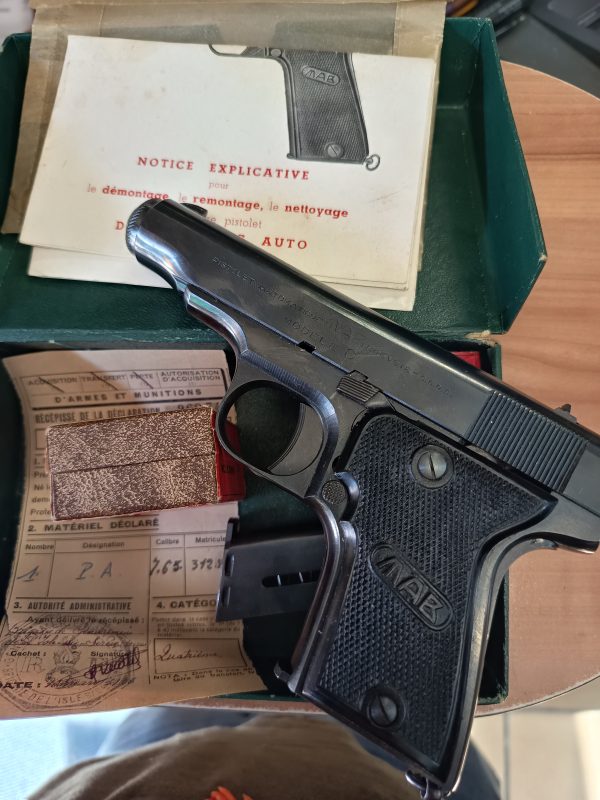 MAB C cal 7.65 browning (32acp)