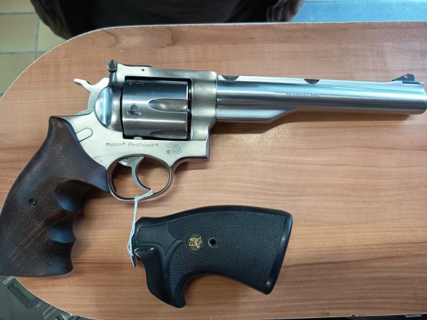 RUGER REDHAWK 44 mag 7"1/2
