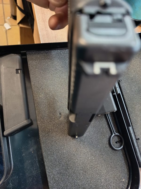 GLOCK 17 gen4 9*19mm – Image 4