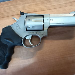 TAURUS TRACKER 627 357 magnum 4''